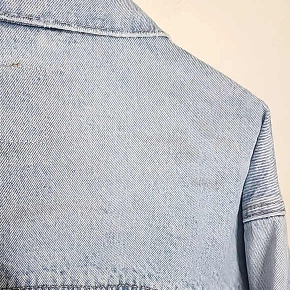 Levis 90s Patchwork Truckers Jacket. Size small - Picture 12 of 12